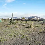 Villa Alegranza *